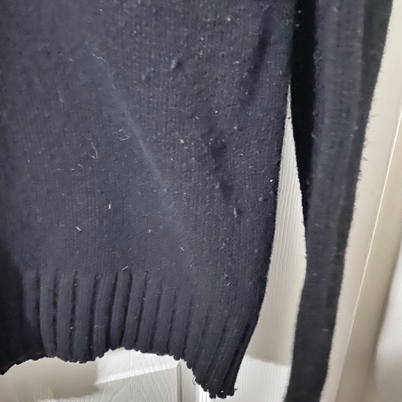 Club Monaco Lambswool & Cashmere Sweater - Picture 4 of 5